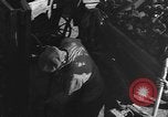 Image des wagons de chemin de fer Sobernheim Allemagne, 1945, de la seconde 34 séquences d'archives historiques vidéo 65675056117