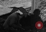 Image des wagons de chemin de fer Sobernheim Allemagne, 1945, de la seconde 55 séquences d'archives historiques vidéo 65675056117