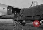 Image avions Vittles Francfort Allemagne, 1949, de la seconde 23 séquences d'archives historiques vidéo 65675056123