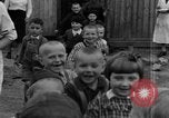 Image Fédération de camp de personnes déplacées Heidelberg Allemagne, 1945, de la seconde 22 séquences d'archives historiques vidéo 65675056136