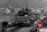Image des véhicules blindés Hatzenport Allemagne, 1945, de la seconde 20 séquences d'archives historiques vidéo 65675056144
