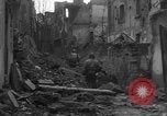 Image des combats de rue Koblenz Allemagne, 1945, de la seconde 36 séquences d'archives historiques vidéo 65675056145
