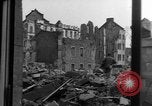 Image des combats de rue Koblenz Allemagne, 1945, de la seconde 52 séquences d'archives historiques vidéo 65675056145