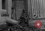 Standbild Straßenschlachten Koblenz Deutschland, 1945, aus Sekunde 11 historischem Filmmaterial Videoclip 65675056146