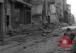 Standbild Straßenschlachten Koblenz Deutschland, 1945, aus Sekunde 31 historischem Filmmaterial Videoclip 65675056146