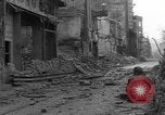 Standbild Straßenschlachten Koblenz Deutschland, 1945, aus Sekunde 39 historischem Filmmaterial Videoclip 65675056146