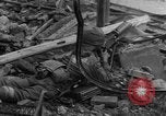 Standbild Straßenschlachten Koblenz Deutschland, 1945, aus Sekunde 56 historischem Filmmaterial Videoclip 65675056146