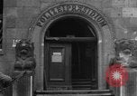 Image des combats de rue Koblenz Allemagne, 1945, de la seconde 62 séquences d'archives historiques vidéo 65675056147