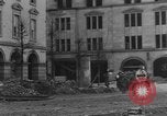 Immagine di Lotta da strada Koblenz Germania, 1945, secondo 61 filmato di repertorio 65675056148