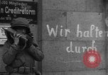 Immagine di Lotta da strada Koblenz Germania, 1945, secondo 17 filmato di repertorio 65675056149