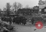Immagine di Lotta da strada Koblenz Germania, 1945, secondo 25 filmato di repertorio 65675056149