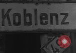 Immagine di Lotta da strada Koblenz Germania, 1945, secondo 54 filmato di repertorio 65675056149