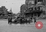 Immagine di Barricata Stuttgart Germania, 1945, secondo 8 filmato di repertorio 65675056150