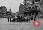 Immagine di Barricata Stuttgart Germania, 1945, secondo 11 filmato di repertorio 65675056150