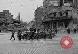 Immagine di Barricata Stuttgart Germania, 1945, secondo 15 filmato di repertorio 65675056150