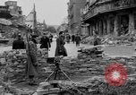 Immagine di Barricata Stuttgart Germania, 1945, secondo 24 filmato di repertorio 65675056150