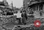 Immagine di Barricata Stuttgart Germania, 1945, secondo 28 filmato di repertorio 65675056150