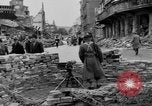 Immagine di Barricata Stuttgart Germania, 1945, secondo 29 filmato di repertorio 65675056150