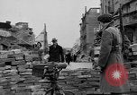 Immagine di Barricata Stuttgart Germania, 1945, secondo 35 filmato di repertorio 65675056150