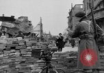 Immagine di Barricata Stuttgart Germania, 1945, secondo 45 filmato di repertorio 65675056150