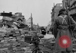 Immagine di Barricata Stuttgart Germania, 1945, secondo 53 filmato di repertorio 65675056150
