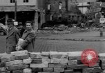 Immagine di Barricata Stuttgart Germania, 1945, secondo 59 filmato di repertorio 65675056150
