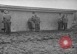 Immagine di Spie tedesche fermati in noi le uniformi sono eseguiti dal plotone di esecuzione Bruchsal Germania, 1945, secondo 7 filmato di repertorio 65675056155