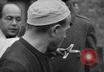 Immagine di Spie tedesche fermati in noi le uniformi sono eseguiti dal plotone di esecuzione Bruchsal Germania, 1945, secondo 53 filmato di repertorio 65675056155