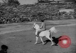 Standbild Rodeo anzeigen Tokio Japan, 1945, aus Sekunde 26 historischem Filmmaterial Videoclip 65675056158