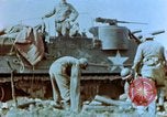 Standbild befreiten französische Gefangene Deutschland, 1945, aus Sekunde 32 historischem Filmmaterial Videoclip 65675056159