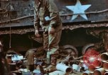 Standbild befreiten französische Gefangene Deutschland, 1945, aus Sekunde 49 historischem Filmmaterial Videoclip 65675056159