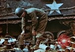 Standbild befreiten französische Gefangene Deutschland, 1945, aus Sekunde 50 historischem Filmmaterial Videoclip 65675056159