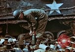 Standbild befreiten französische Gefangene Deutschland, 1945, aus Sekunde 52 historischem Filmmaterial Videoclip 65675056159