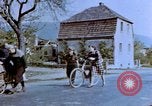 Immagine di Civili tedesco Treviri in Germania, 1945, secondo 16 filmato di repertorio 65675056161