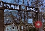 Immagine di Civili tedesco Treviri in Germania, 1945, secondo 21 filmato di repertorio 65675056161