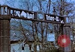 Immagine di Civili tedesco Treviri in Germania, 1945, secondo 30 filmato di repertorio 65675056161
