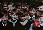 Immagine di I bambini tedeschi Germania, 1945, secondo 36 filmato di repertorio 65675056163