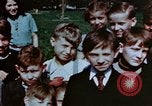 Immagine di I bambini tedeschi Germania, 1945, secondo 40 filmato di repertorio 65675056163