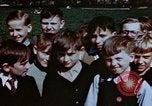 Immagine di I bambini tedeschi Germania, 1945, secondo 53 filmato di repertorio 65675056163