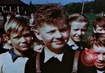 Immagine di I bambini tedeschi Germania, 1945, secondo 54 filmato di repertorio 65675056163