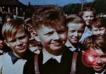 Immagine di I bambini tedeschi Germania, 1945, secondo 55 filmato di repertorio 65675056163