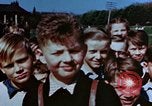 Immagine di I bambini tedeschi Germania, 1945, secondo 60 filmato di repertorio 65675056163