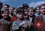 Standbild deutsche Kinder Deutschland, 1945, aus Sekunde 5 historischem Filmmaterial Videoclip 65675056172