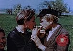 Standbild deutsche Kinder Deutschland, 1945, aus Sekunde 26 historischem Filmmaterial Videoclip 65675056172