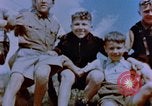 Standbild deutsche Kinder Deutschland, 1945, aus Sekunde 33 historischem Filmmaterial Videoclip 65675056172