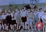 Standbild deutsche Kinder Deutschland, 1945, aus Sekunde 37 historischem Filmmaterial Videoclip 65675056172
