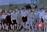 Standbild deutsche Kinder Deutschland, 1945, aus Sekunde 39 historischem Filmmaterial Videoclip 65675056172