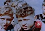 Standbild deutsche Kinder Deutschland, 1945, aus Sekunde 52 historischem Filmmaterial Videoclip 65675056172