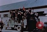 Standbild russischen Vertriebenen Deutschland, 1945, aus Sekunde 22 historischem Filmmaterial Videoclip 65675056174