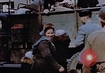 Standbild russischen Vertriebenen Deutschland, 1945, aus Sekunde 29 historischem Filmmaterial Videoclip 65675056174